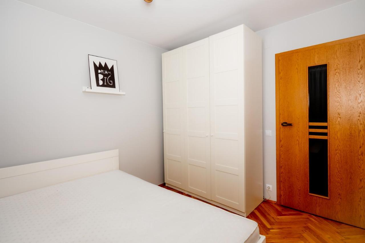 V3 Ordona 20A Apartment Катовице Екстериор снимка